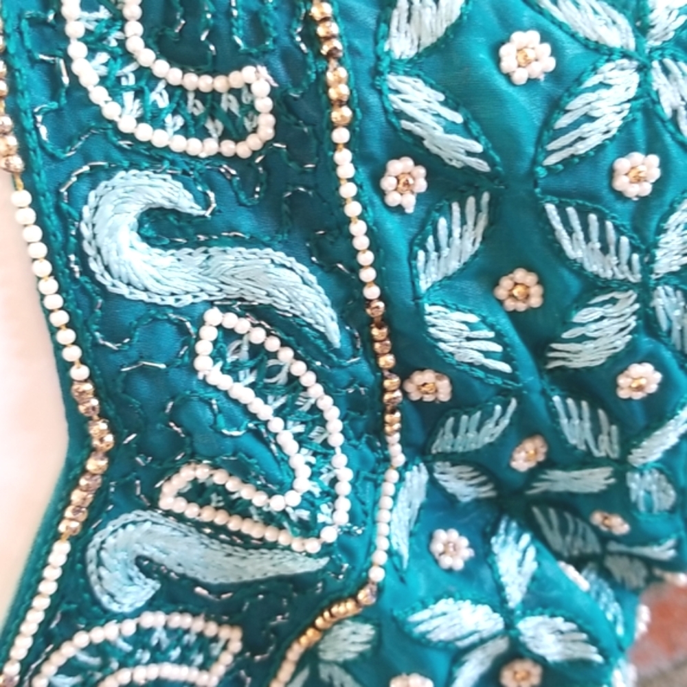 BEAUTIFUL Embroidery Beaded Ethnic Turquoise Silk SS Vintage Crop Top Jacket - Picture 8 of 16